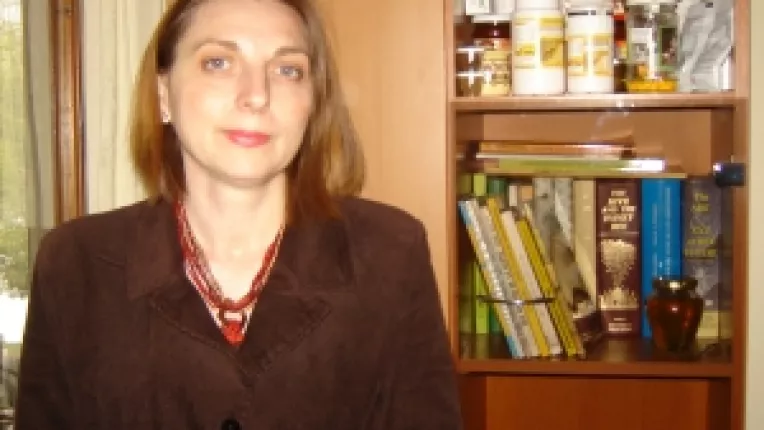 Eliza Cauia, director Comunicare - Relatii Internationale la Institutul de Cercetare - Dezvoltare pentru Apicultura S.A.: "La targul national al mierii sunt toate sortimentele de miere din tara noastra!"
